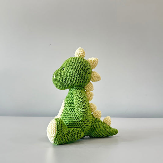 Голяма ръчно плетена играчка "Зеленото динозавърче Дино", 33 см